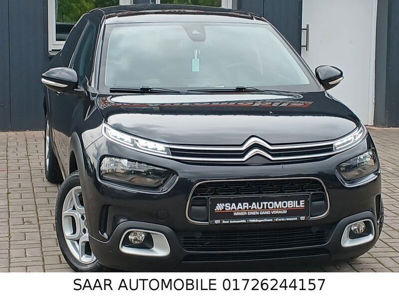 Farbe schwarz obsidien/metalli Gebraucht 2018 Citroën C4 Cactus Feel Kleinwagen | 8.999 € (Guter Preis) - Bild 1/4
