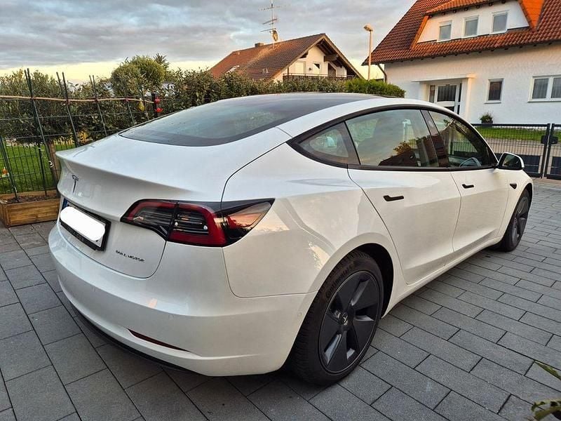 Gebraucht Tesla Model 3 366 kW (498 PS) 2021 Weiß Limousine