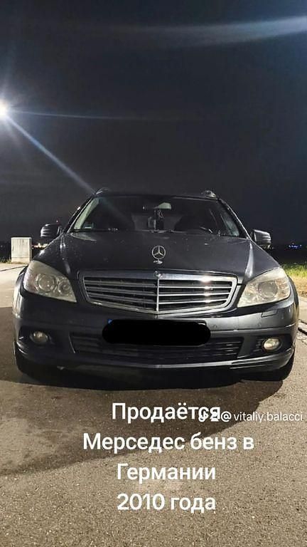 Grau Gebraucht 2010 Mercedes 200 Limousine | 1.900 € (Fairer Preis) - Bild 1/1