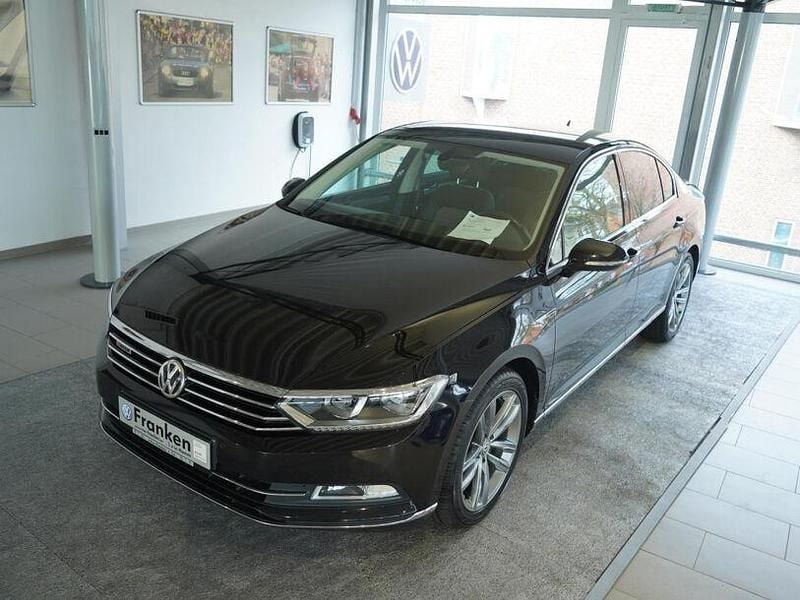 Gebraucht VW Passat Highline 280 PS (205 kW) 2016 Deep black perleffekt (metallic) Limousine