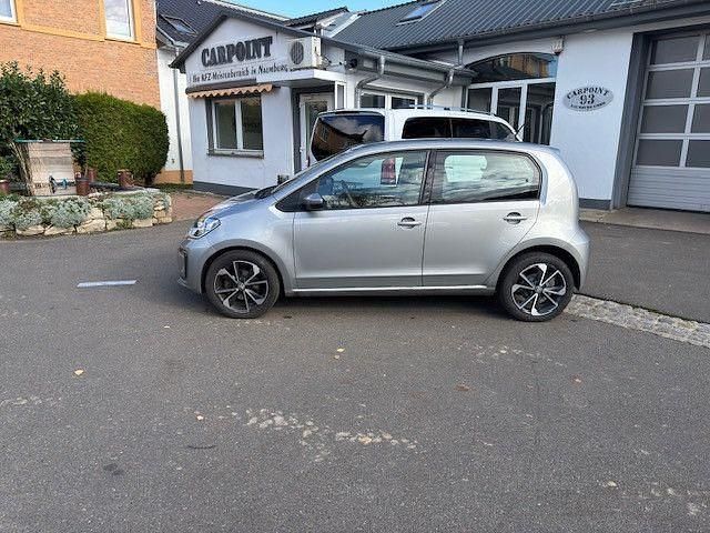 Silber Gebraucht 2021 VW e-up! Kleinwagen | 12.999 € (Fairer Preis) - Bild 1/4