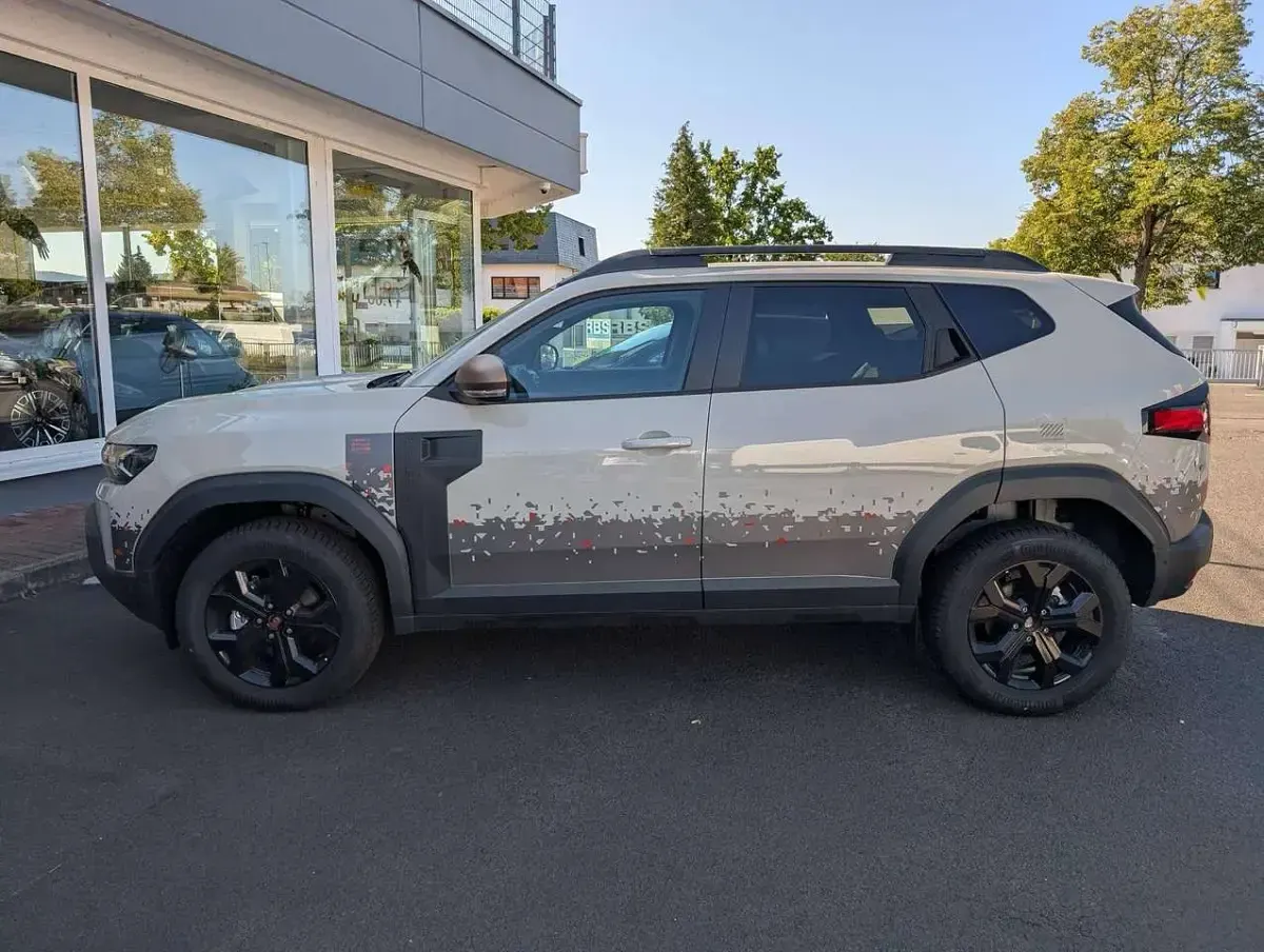 Neu Dacia Duster Extreme 154 PS (113 kW) 2026 Sandstone SUV
