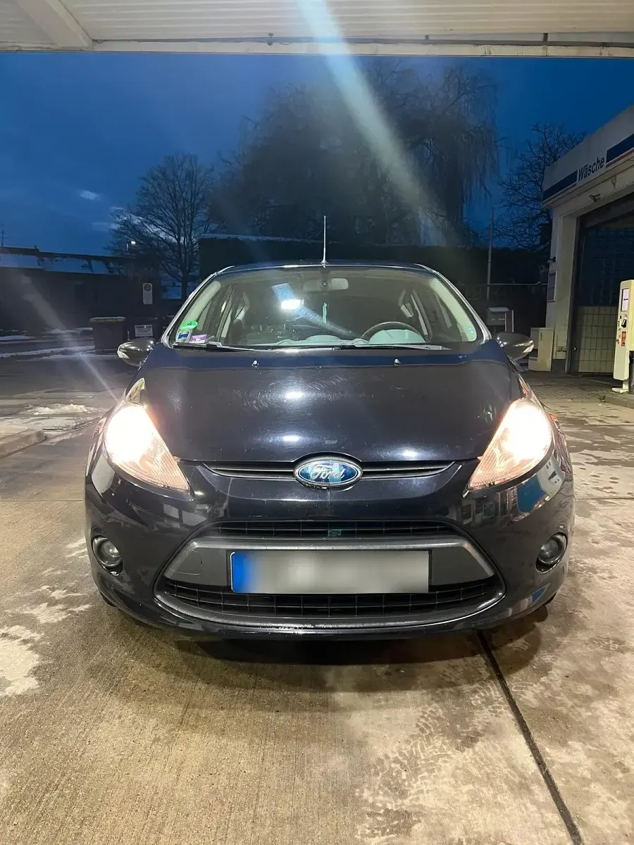 Usata Ford Fiesta 82 CV (60 kW) 2009 Nero Berlina