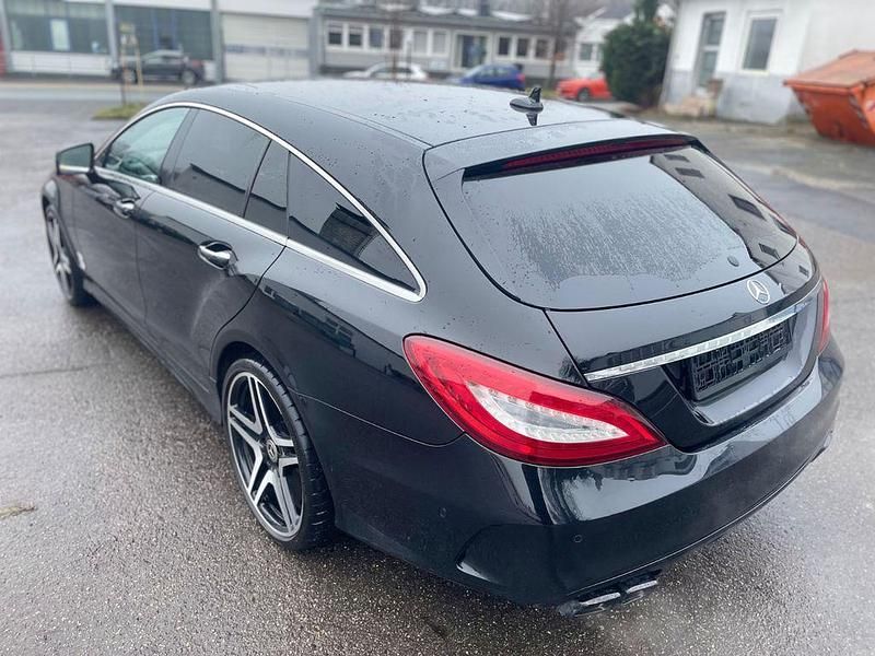 Gebraucht Mercedes CLS500 Shooting Brake 408 PS (300 kW) 2015 Schwarz Kombi