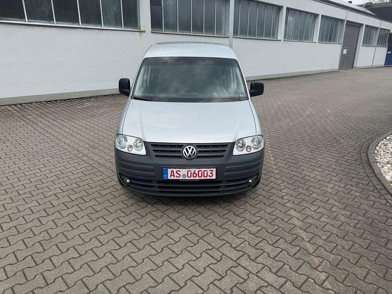 Second-hand VW Caddy Life 105 CP (77 kW) 2004 Argintiu Monovolum