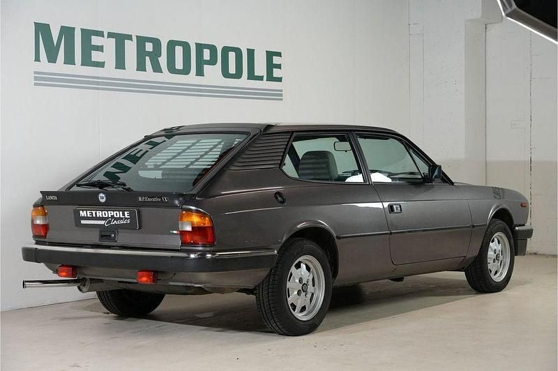 Second-hand Lancia Beta 135 CP (99 kW) 1983 Gri