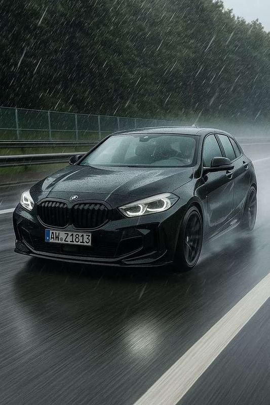 Schwarz Gebraucht 2020 BMW 120 M Sport Kleinwagen | 22.459 € (Fairer Preis) - Bild 1/4
