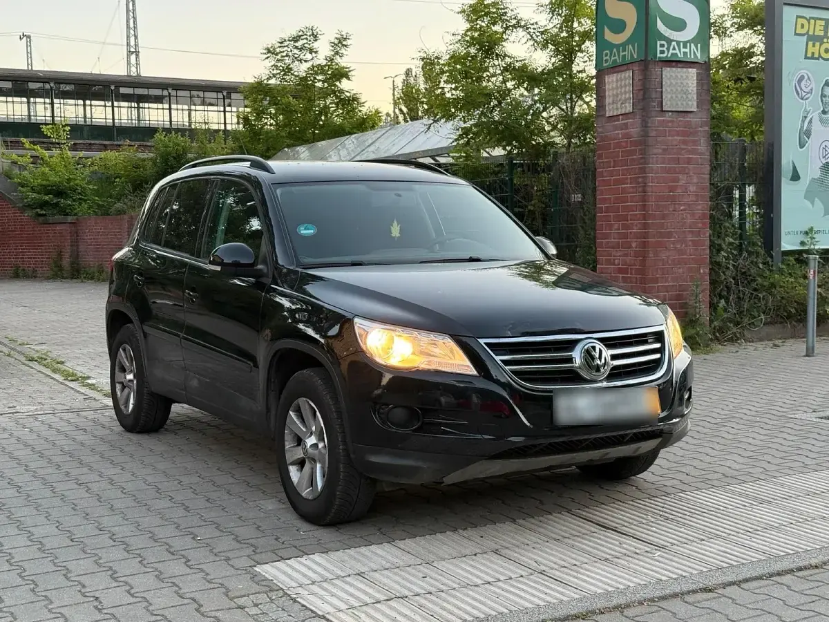 Gebraucht VW Tiguan 150 PS (110 kW) 2009 Schwarz SUV