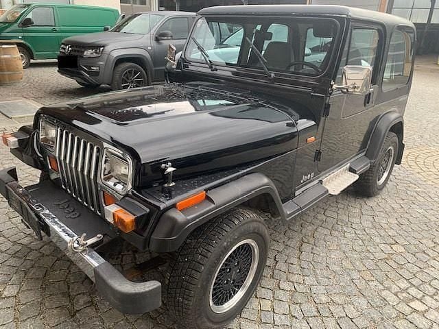 Schwarz Gebraucht 1993 Jeep Wrangler SUV | 7.790 € - Bild 1/4