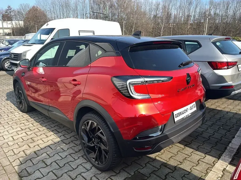 Gebraucht Renault Captur Esprit Alpine 158 PS (116 kW) 2024 Rot SUV