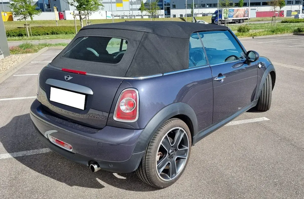 Gebraucht Mini Cooper Cabriolet 122 PS (89 kW) 2012 Violet Cabrio