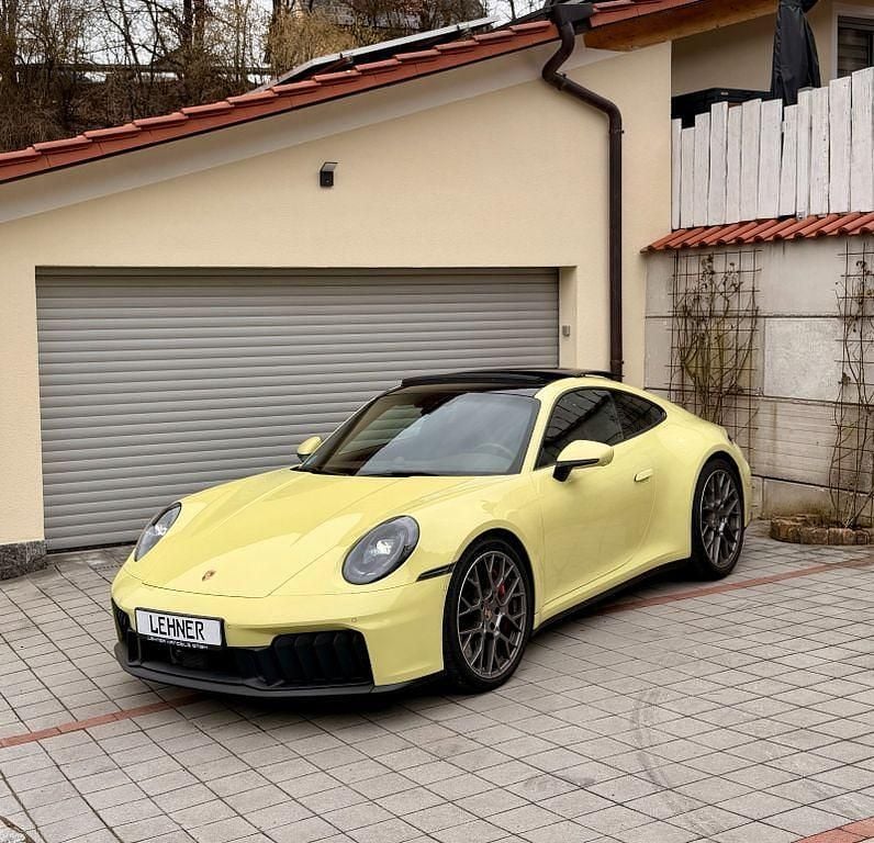 Gebraucht Porsche 992 541 PS (397 kW) 2024 Gelb
