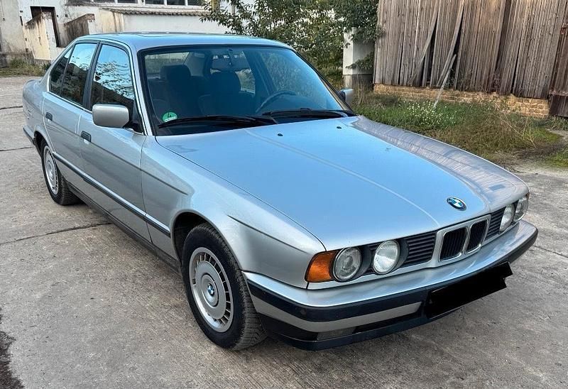 Gebraucht BMW 520 Executive 150 PS (110 kW) 1994 Silber Limousine