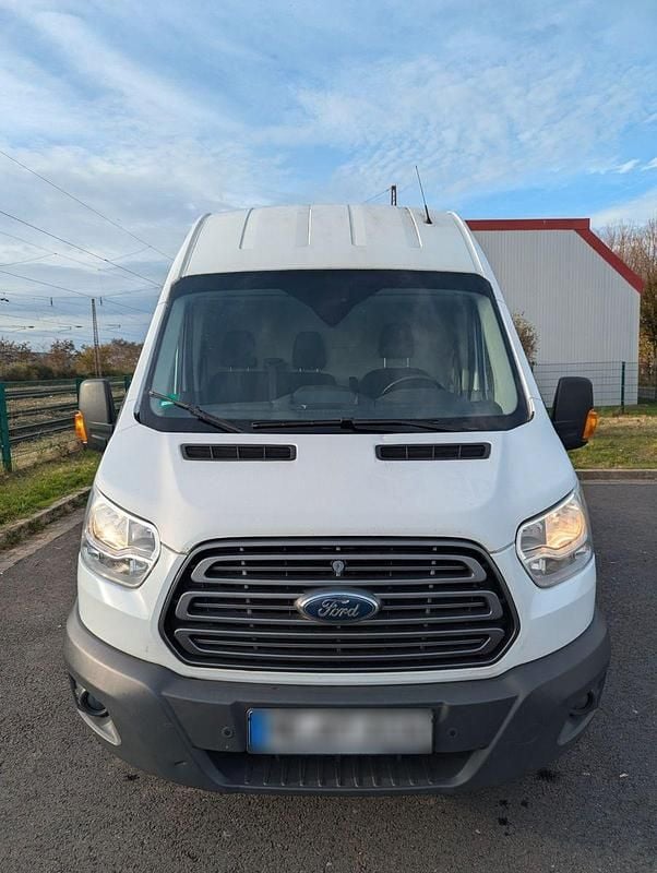 Gebraucht Ford Transit 131 PS (96 kW) 2017 Weiß Van / Kleinbus