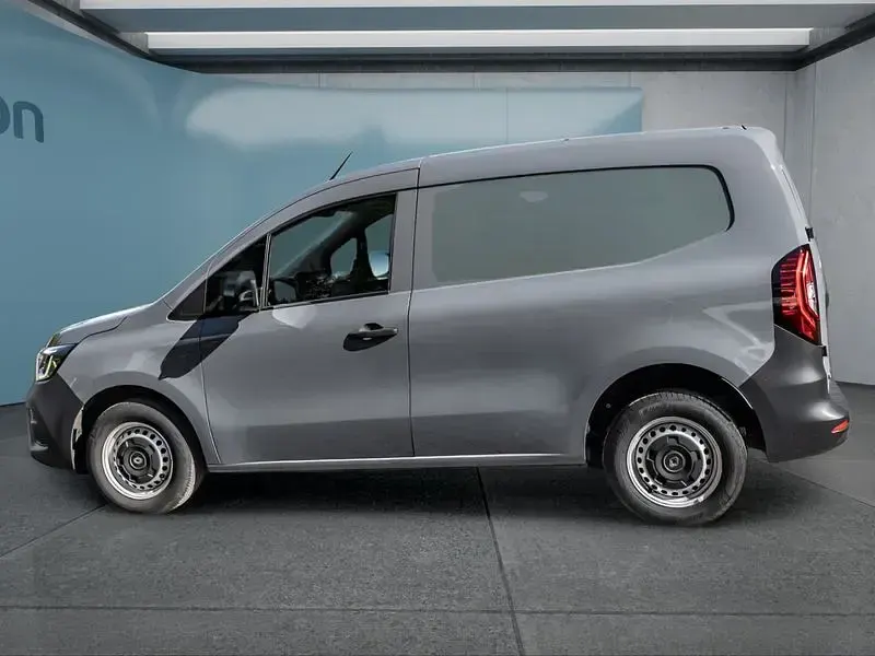 Usata Renault Kangoo 75 CV (55 kW) 2023 Grigio Monovolume