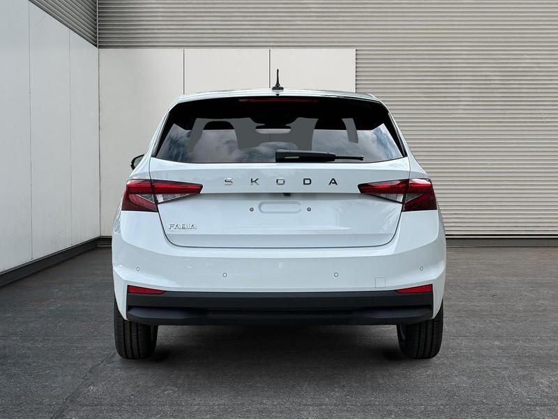 Neu Skoda Fabia Selection 116 PS (85 kW) 2025 Blackmagic perleffekt Kleinwagen