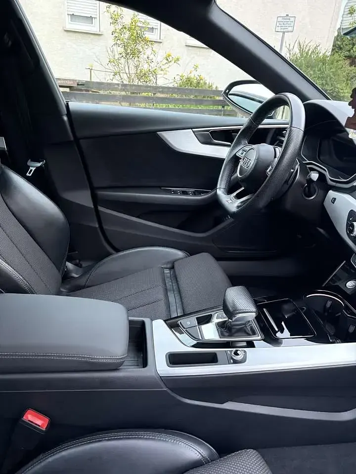 Gebraucht Audi A5 S-Line 204 PS (150 kW) 2021 Blau Coupé