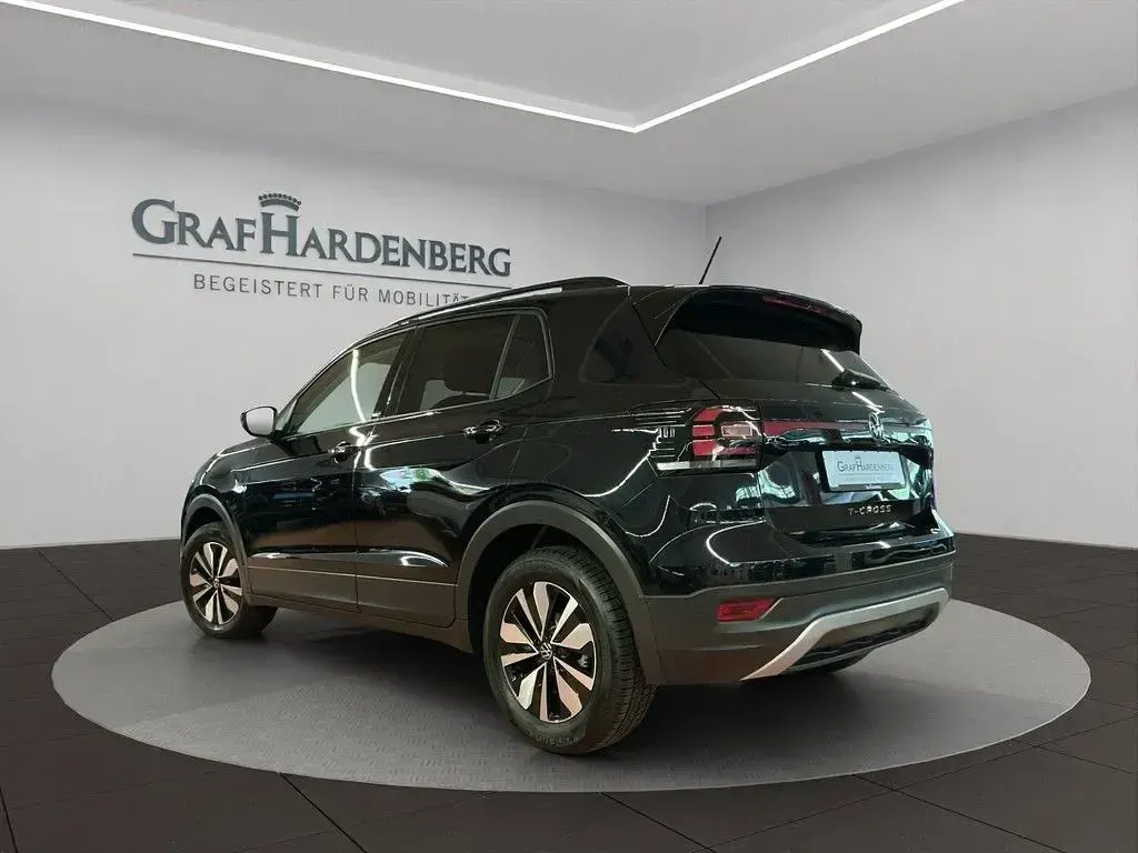 Używany VW T-Cross Move 110 KM (80 kW) 2023 Czarny SUV