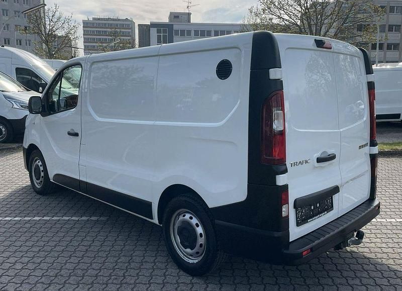 Gebraucht Renault Trafic 120 PS (88 kW) 2021 Weiß Van / Kleinbus