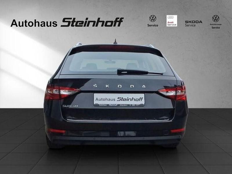 Gebraucht Skoda Superb 110 PS (80 kW) 2020 Andere Limousine
