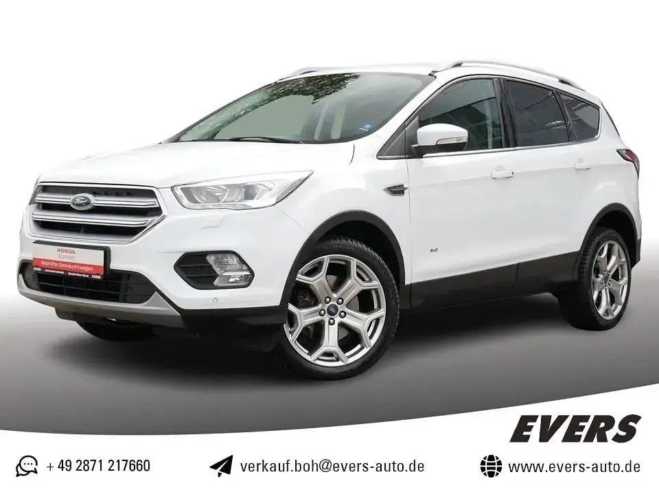 Używany Ford Kuga Titanium 180 KM (132 kW) 2017 SUV