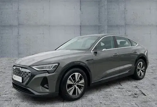 Gebraucht Audi Q8 Sportback e-tron Advanced Plus 300 kW (408 PS) 2023 Grau SUV