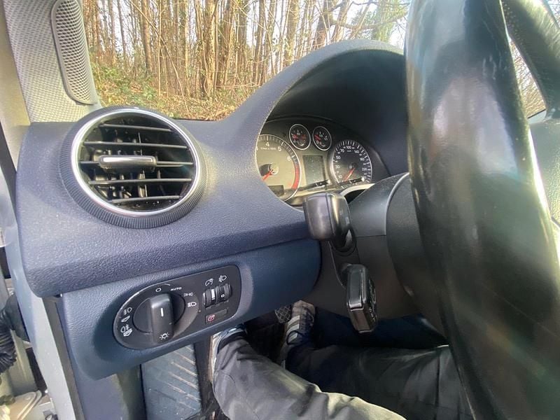 Gebraucht Audi A3 115 PS (84 kW) 2003 Silber Kleinwagen