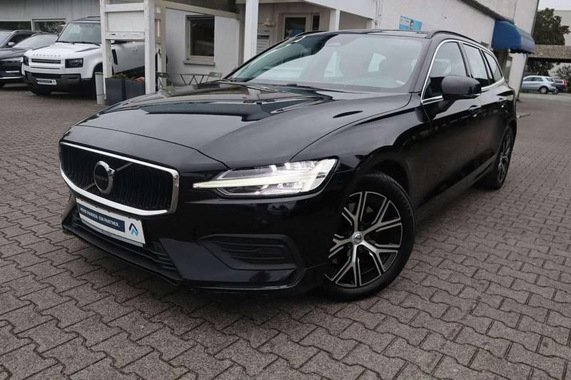 Black solid stone Gebraucht 2023 Volvo V60 Core Kombi | 24.880 € (Guter Preis) - Bild 1/2