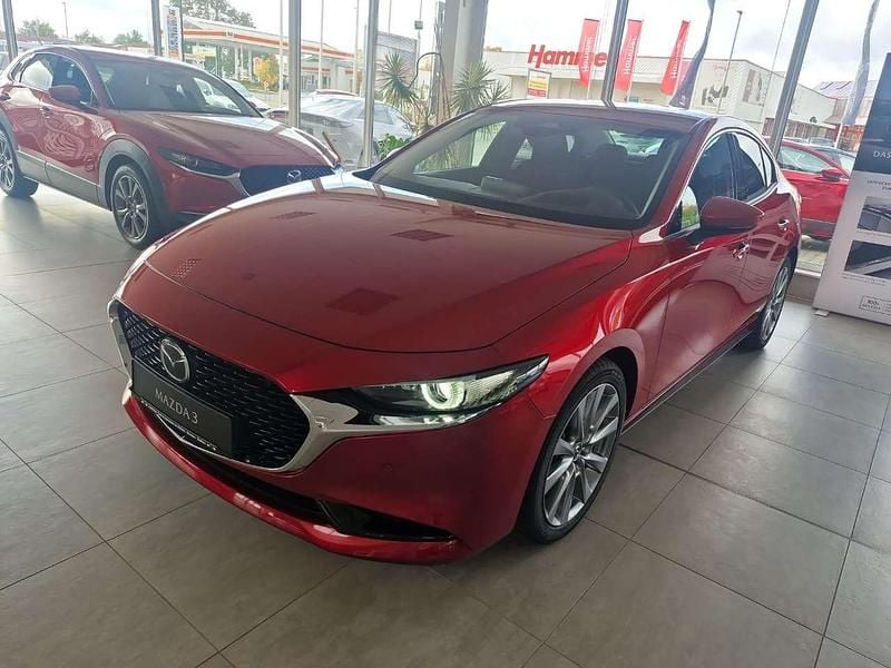 Gebraucht Mazda 3 Center-Line 140 PS (102 kW) 2025 Soul red crystal m Limousine