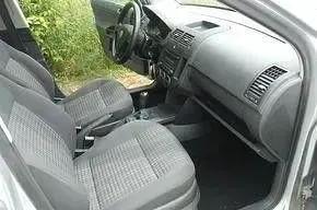 Gebraucht VW Polo 80 PS (58 kW) 2009 Silber Kleinwagen