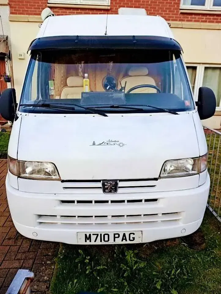 Gebraucht Peugeot Boxer 128 PS (94 kW) 1995 Weiß Van