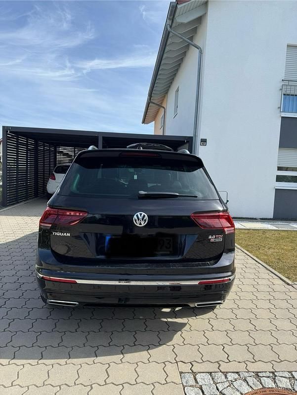 Gebraucht VW Tiguan 239 PS (175 kW) 2017 Schwarz SUV