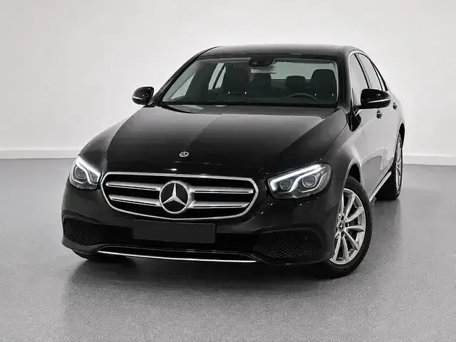 Gebraucht Mercedes E200 Avantgarde 184 PS (135 kW) 2016 Limousine