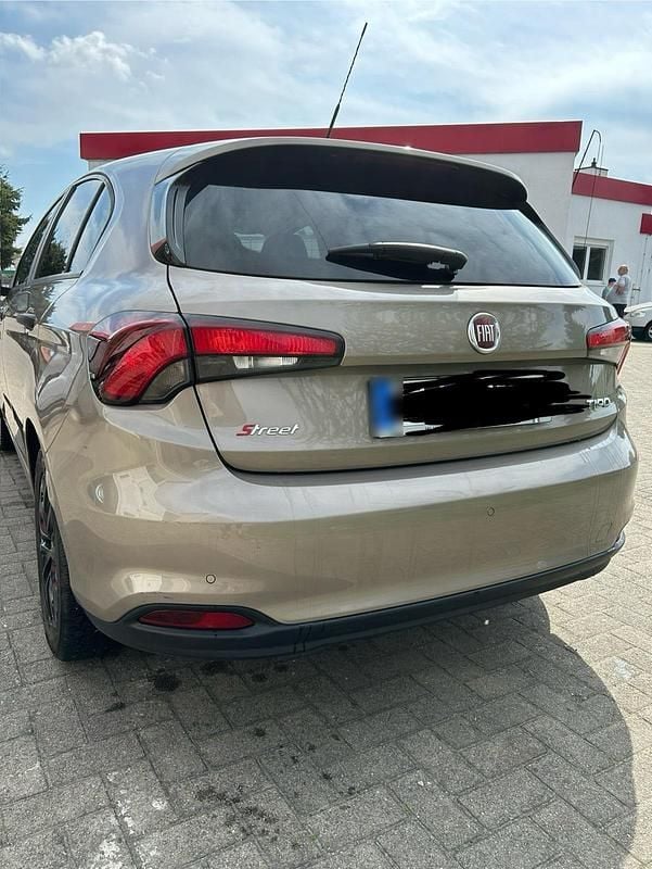 Gebraucht Fiat Tipo 95 PS (69 kW) 2020 Beige Kombi