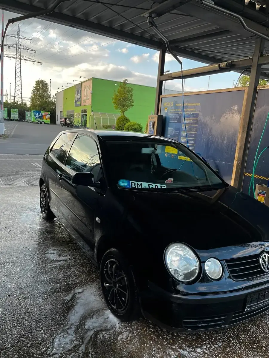 Gebraucht VW Polo 55 PS (40 kW) 2006 Schwarz Kleinwagen