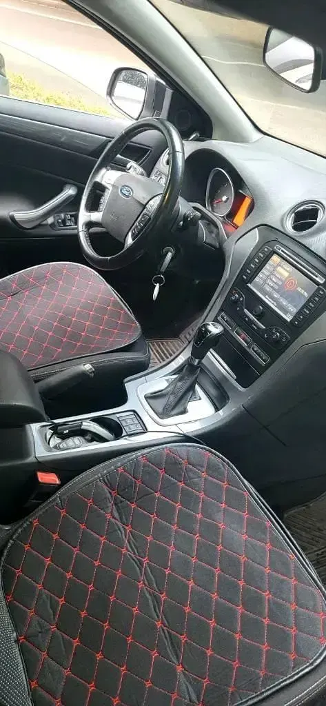 Gebraucht Ford Mondeo 140 PS (102 kW) 2012 Kombi