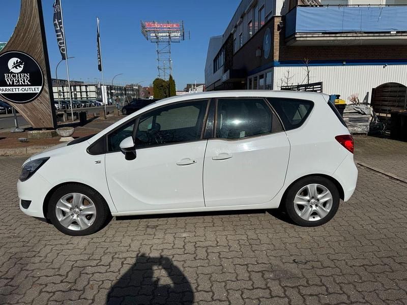 Gebraucht Opel Meriva Edition 101 PS (74 kW) 2014 Weiß Van / Kleinbus