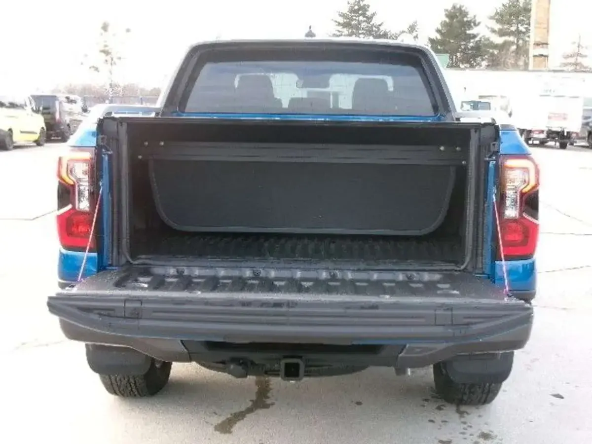 Neu Ford Ranger Wildtrack 279 PS (205 kW) 2025 Blau Pickup