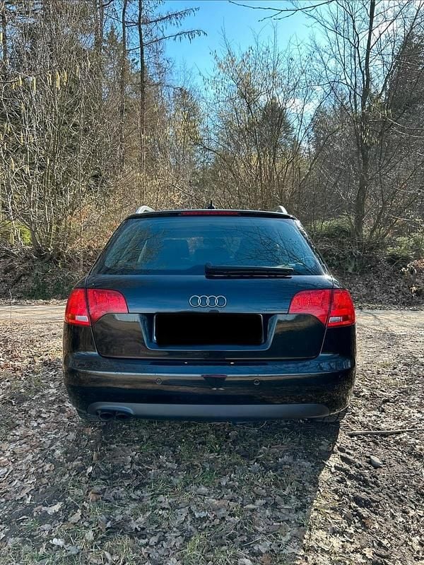 Gebraucht Audi A4 140 PS (102 kW) 2007 Schwarz Kombi