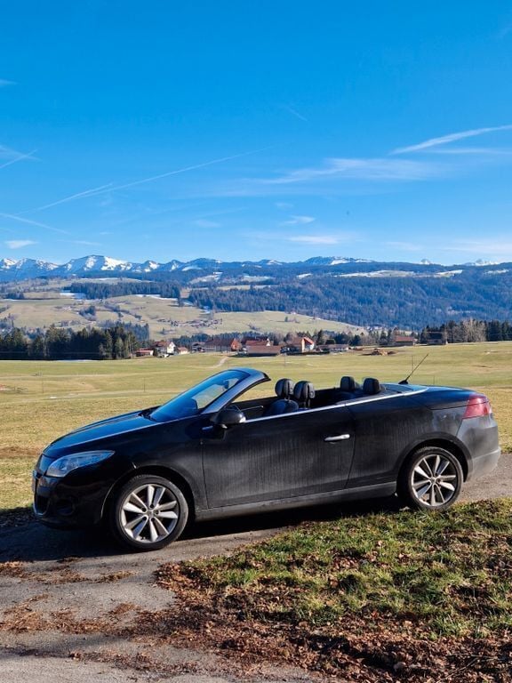Schwarz Gebraucht 2010 Renault Mégane Cabriolet Dynamique Cabrio | 5.400 € (Guter Preis) - Bild 1/4