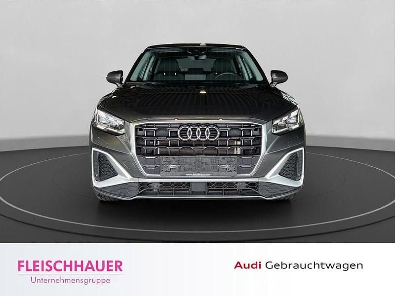 Gebraucht Audi Q2 S-Line 150 PS (110 kW) 2023 Grau SUV