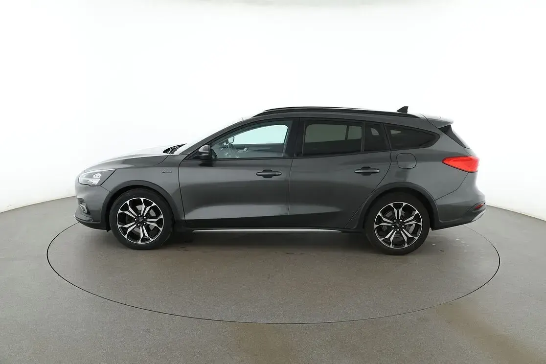 Używany Ford Focus Active 125 KM (91 kW) 2019 Szary Kombi