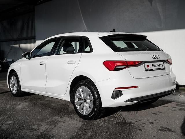 Gebraucht Audi A3 Sportback e-tron Basis 204 PS (150 kW) 2023 Kleinwagen