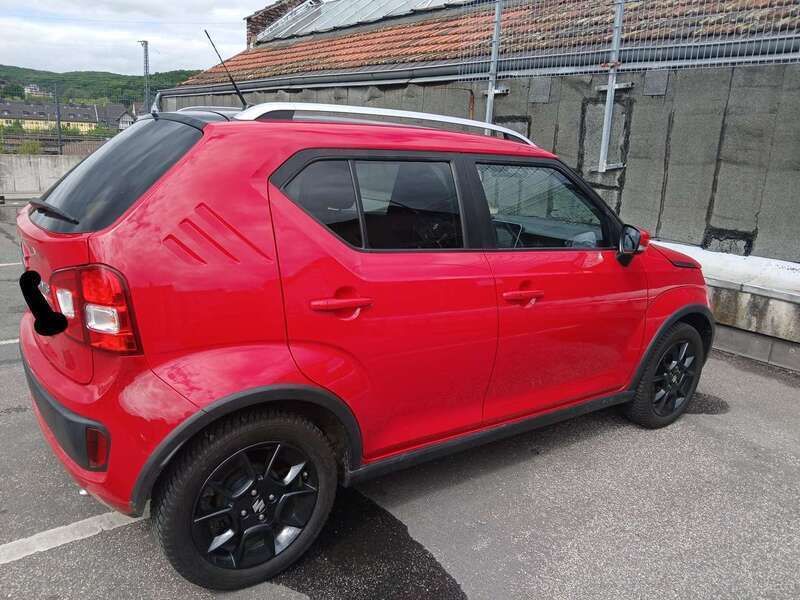 Rot Gebraucht 2017 Suzuki Ignis Comfort+ Kleinwagen | 10.900 € (Superpreis) - Bild 1/4