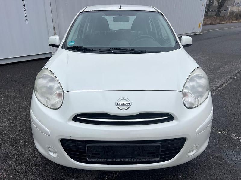 Gebraucht Nissan Micra Acenta 80 PS (58 kW) 2012 Weiß Kleinwagen