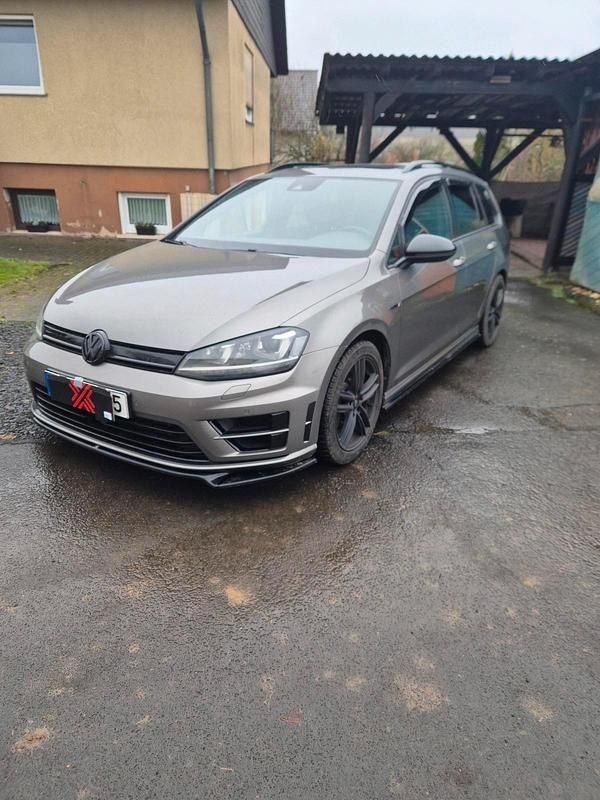 Grau Gebraucht 2015 VW Golf VII R Kombi | 15.000 € (Fairer Preis) - Bild 1/4