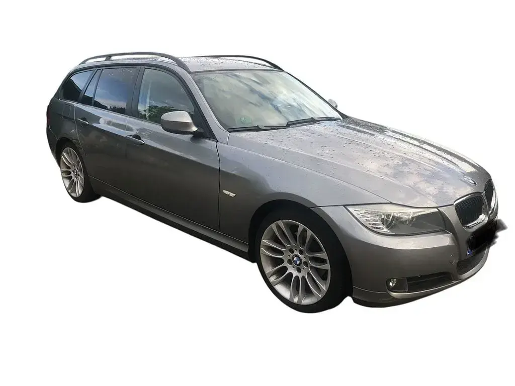 Gebraucht BMW 320 170 PS (125 kW) 2009 Grau Limousine