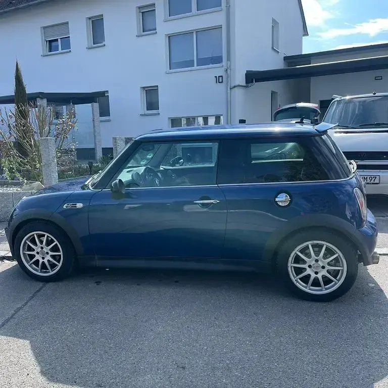 Usata Mini Cooper S 163 CV (119 kW) 2003 Blu Utilitaria