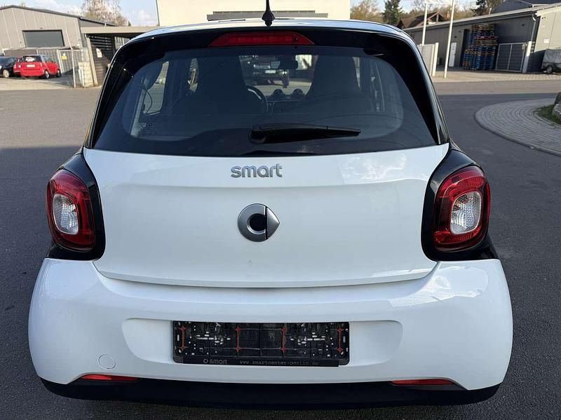 Gebraucht Smart ForFour Basis 71 PS (52 kW) 2016 Schwarz Kleinwagen