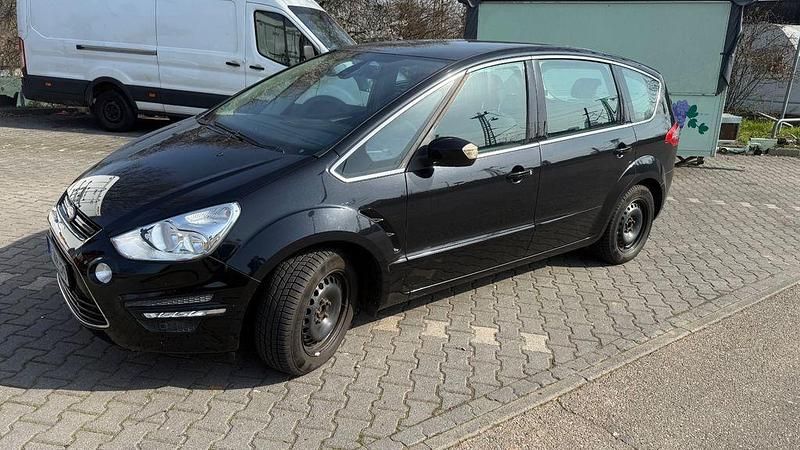 Gebraucht Ford S-MAX Titanium 160 PS (117 kW) 2011 Schwarz Van / Kleinbus